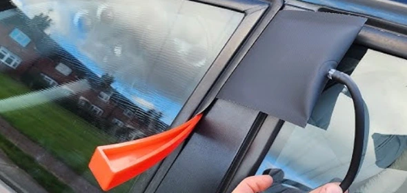 24/7 automotive locksmith service for lost or broken car keys.