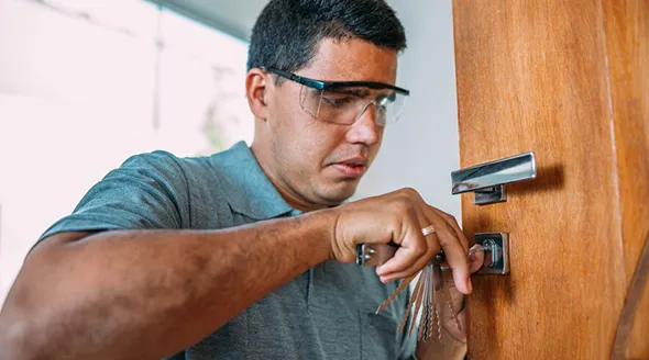 Fast and reliable rekey service to prevent unauthorized access.